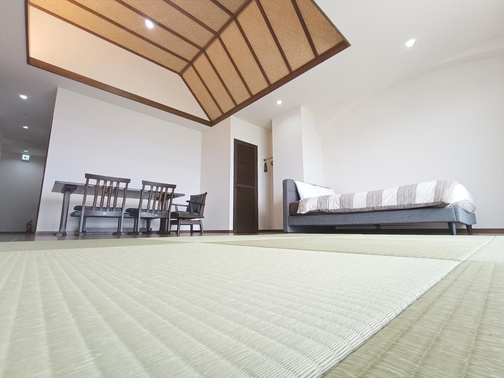 Kariyushi Sea Side House * Nago