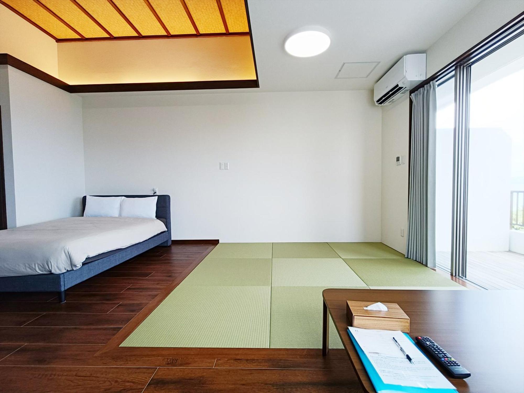 Apartment Kariyushi Sea Side House