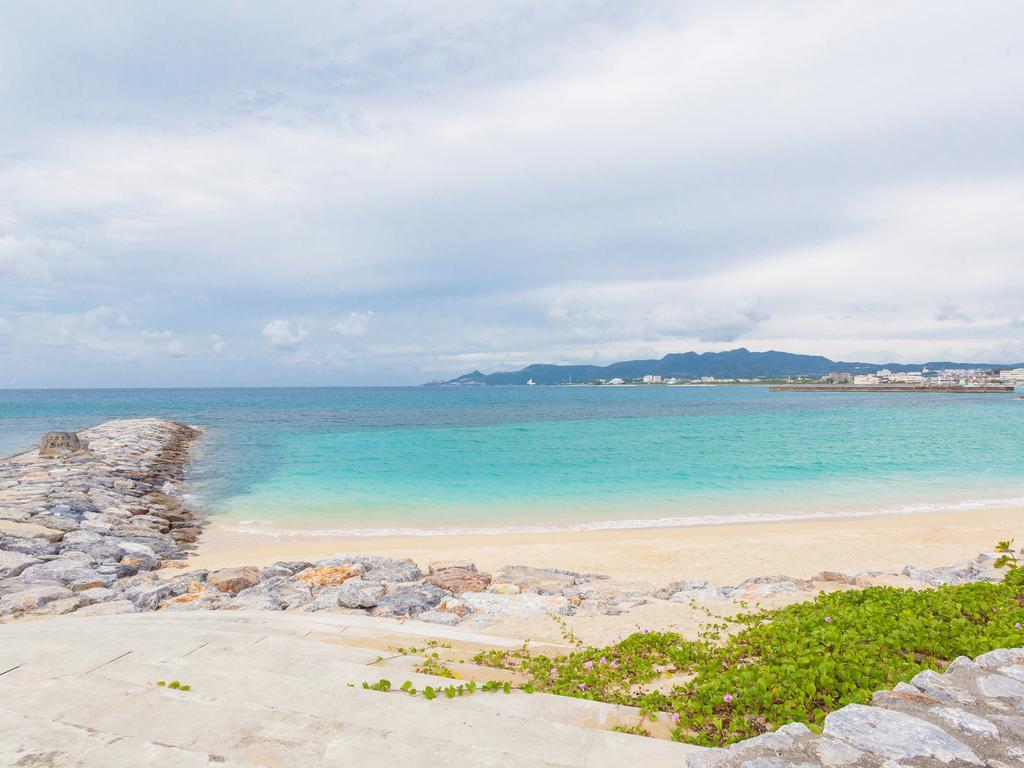 Kariyushi Sea Side House Apartment Nago